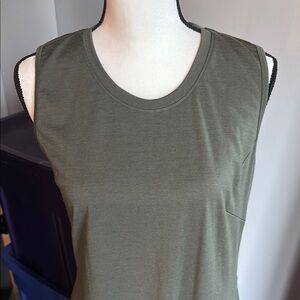 Woolx Cassie dress olive green medium